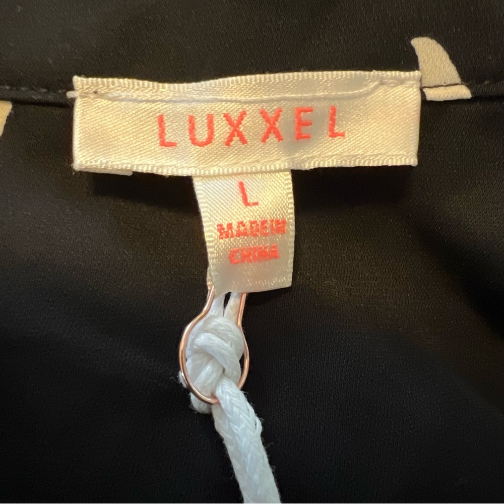 Luxxel women’s abstract jumpsuit - Picture 2 of 3